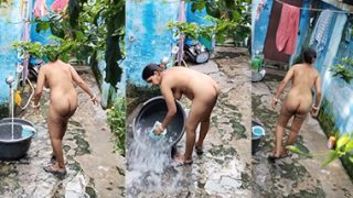 Desi Milf Bhabhi Bathing Her Home Captured Secretly – kamareels2